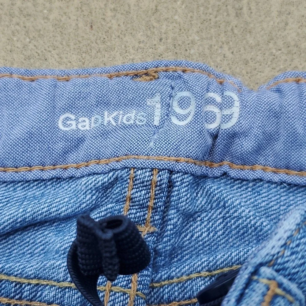 Gap Kids Girls Denim Rolled Hem Shorts‎ Size 7